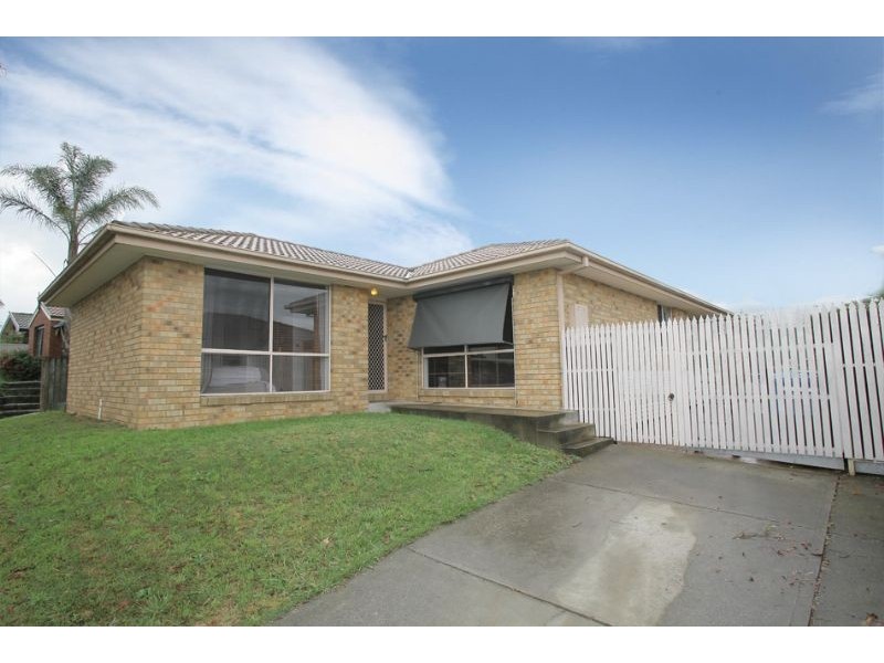 14 Edith Rise, Hampton Park VIC 3976