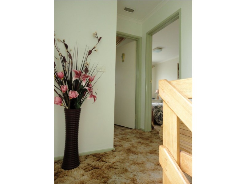 4/20-22 Somerville Road, Hampton Park VIC 3976