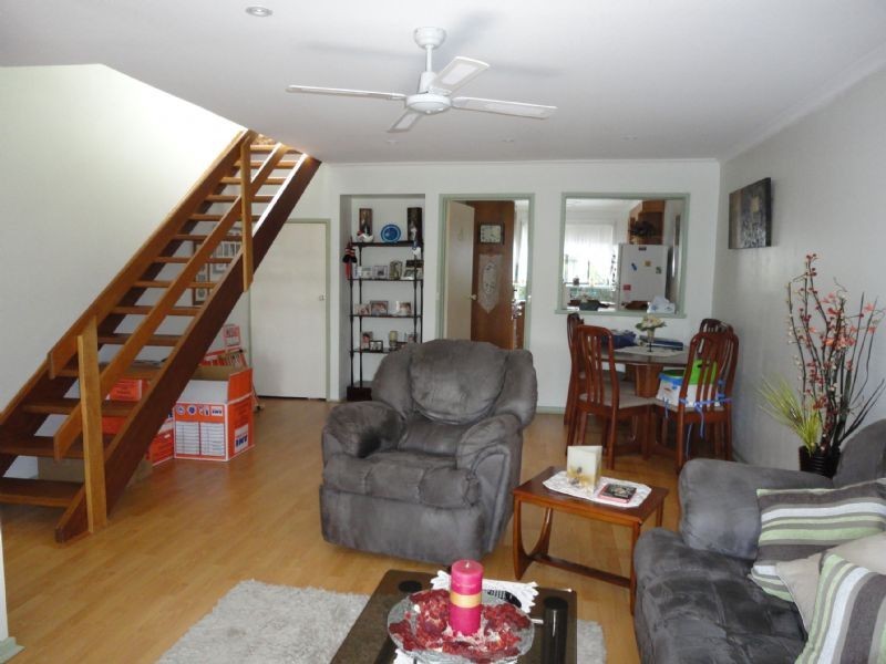 4/20-22 Somerville Road, Hampton Park VIC 3976