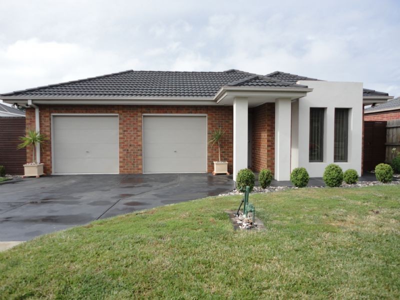 23 Hanrahan Wynd, Lynbrook VIC 3975