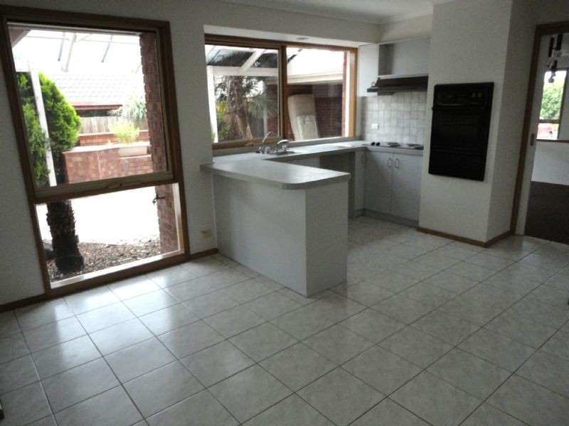 5 Greenhill Rise, Hampton Park VIC 3976