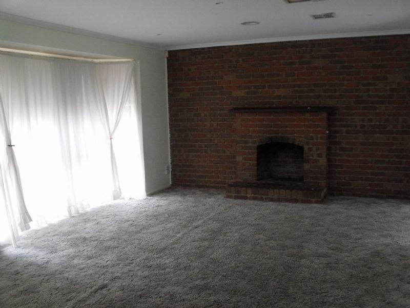 13 Edgerton Court, Hampton Park VIC 3976