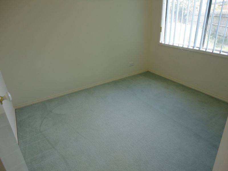 12 Oakman Way, Hampton Park VIC 3976