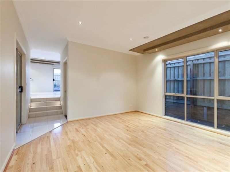 2/79 Fitzgerald Road, Hallam VIC 3803