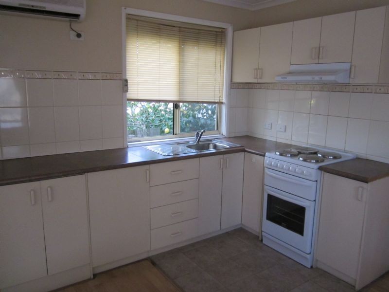 6 Ballina Place, Hampton Park VIC 3976