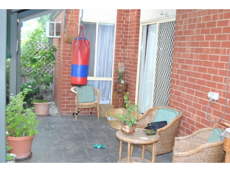 13 Tranter Square, Lynbrook VIC 3975