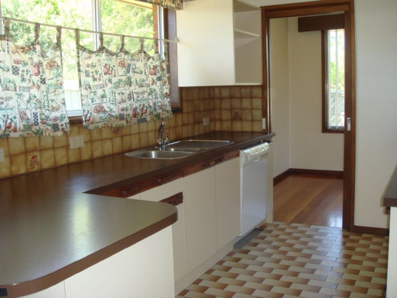5 Aintree Avenue, Mulgrave VIC 3170