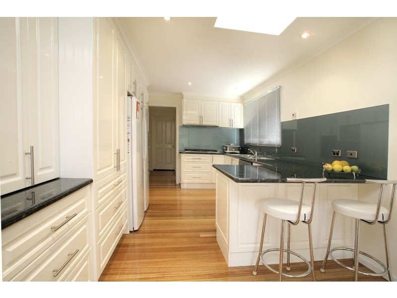10 Robjant Street, Hampton Park VIC 3976