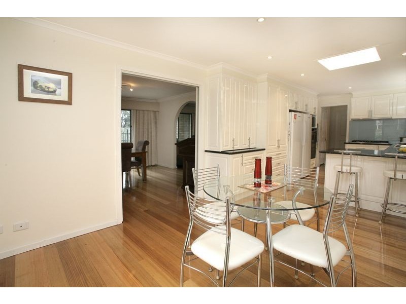 10 Robjant Street, Hampton Park VIC 3976