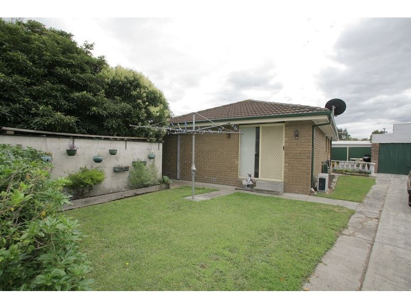 10 Robjant Street, Hampton Park VIC 3976