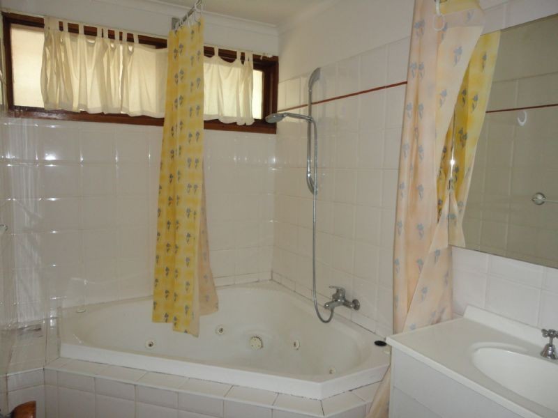 2 Cotham Square, Hampton Park VIC 3976