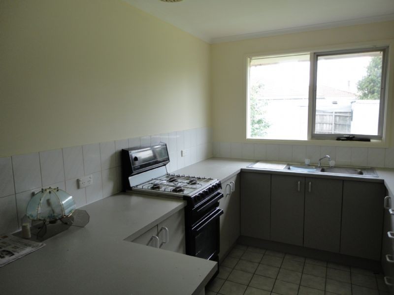 75 Edeys Run, Hampton Park VIC 3976