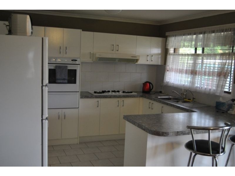 84 The Parkway, Hampton Park VIC 3976