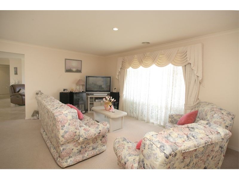 5 Gumtree Grove, Hampton Park VIC 3976