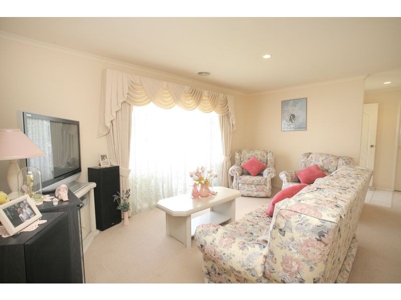 5 Gumtree Grove, Hampton Park VIC 3976