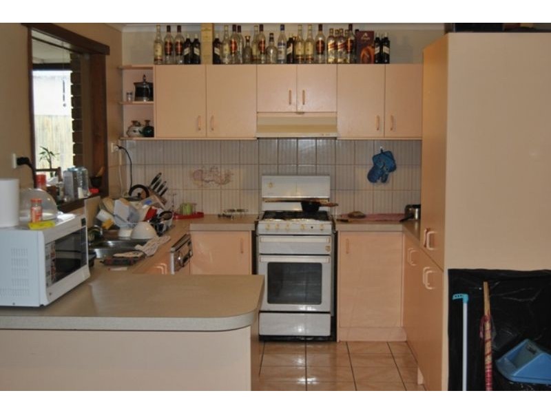 14 Emma Court, Hampton Park VIC 3976