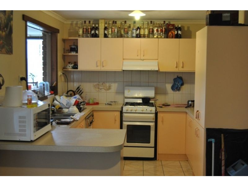 14 Emma Court, Hampton Park VIC 3976