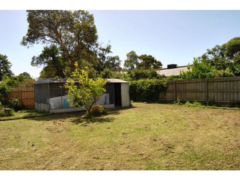 11 Somerville Road, Hampton Park VIC 3976