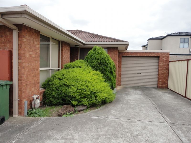 2/1345 Heatherton Road, Dandenong North VIC 3175