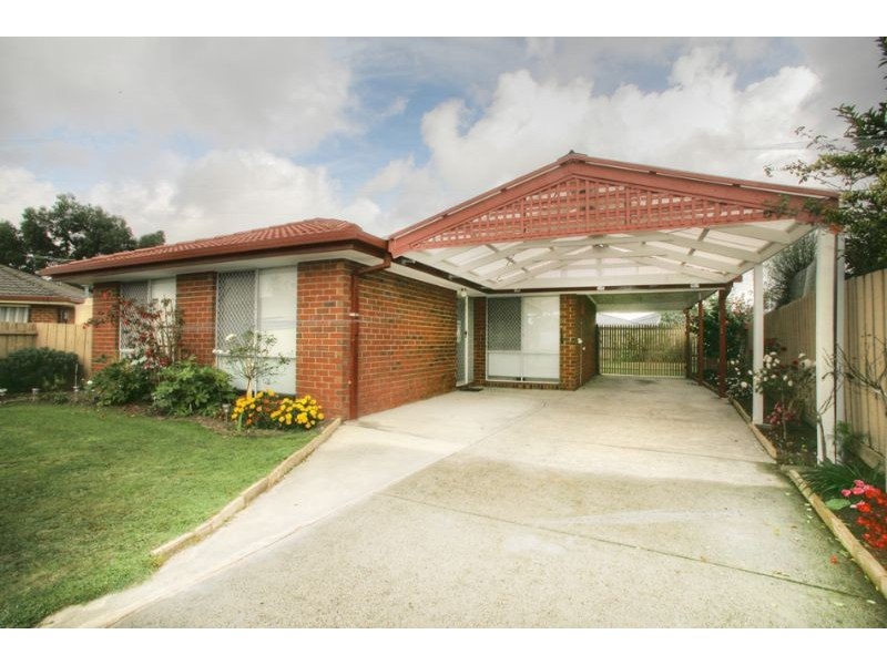 4 Karen Close, Narre Warren South VIC 3805