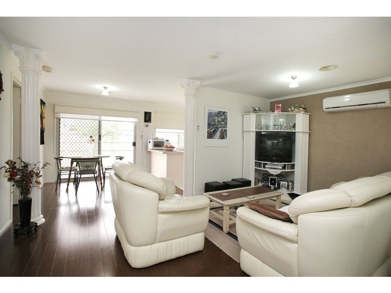 4 Karen Close, Narre Warren South VIC 3805