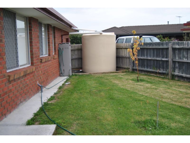 4 Karen Close, Narre Warren South VIC 3805