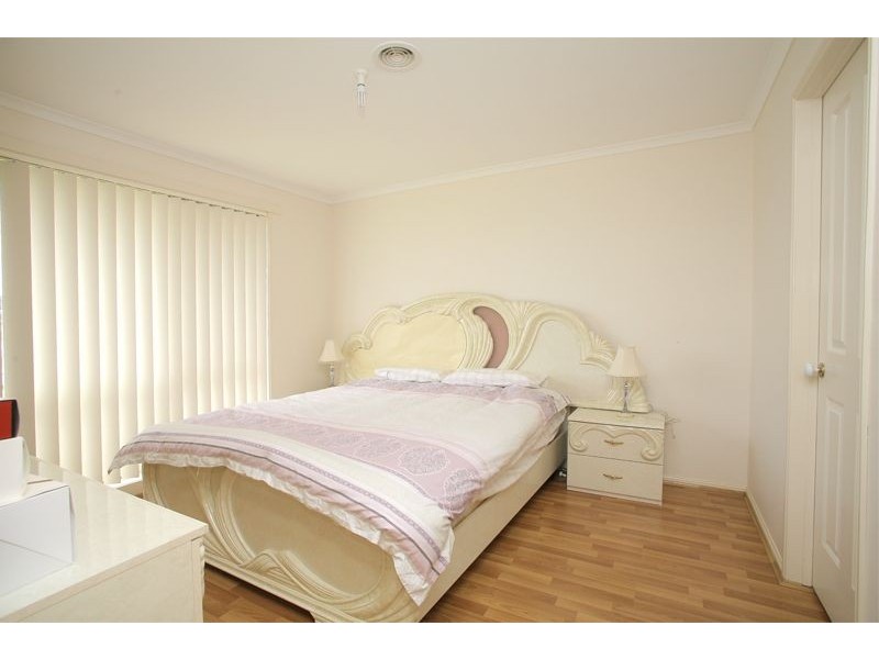 82 The Parkway, Hampton Park VIC 3976