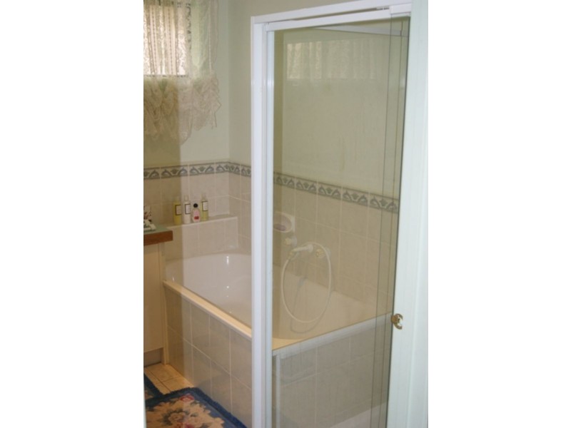 12 Fleming Terrace, Pakenham VIC 3810