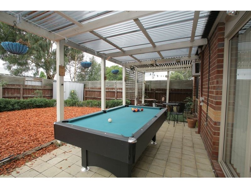 20 Highmount Drive, Hampton Park VIC 3976