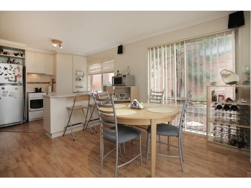 20 Highmount Drive, Hampton Park VIC 3976