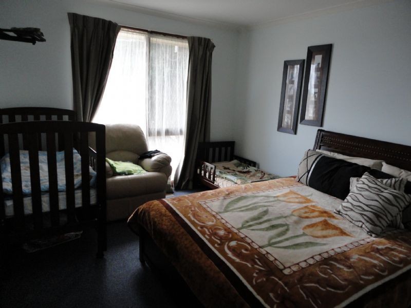 48 Huntington Drive, Hampton Park VIC 3976