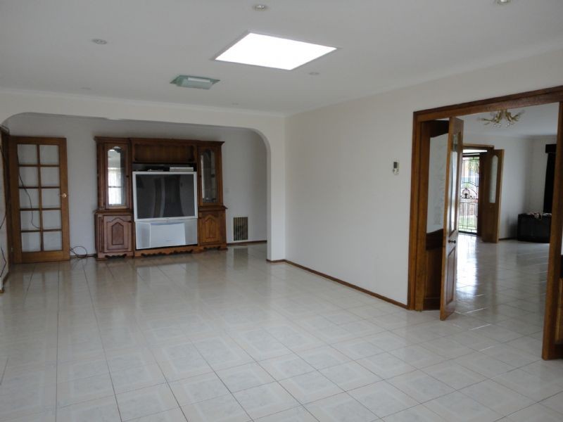 10 Central Avenue, Dandenong North VIC 3175