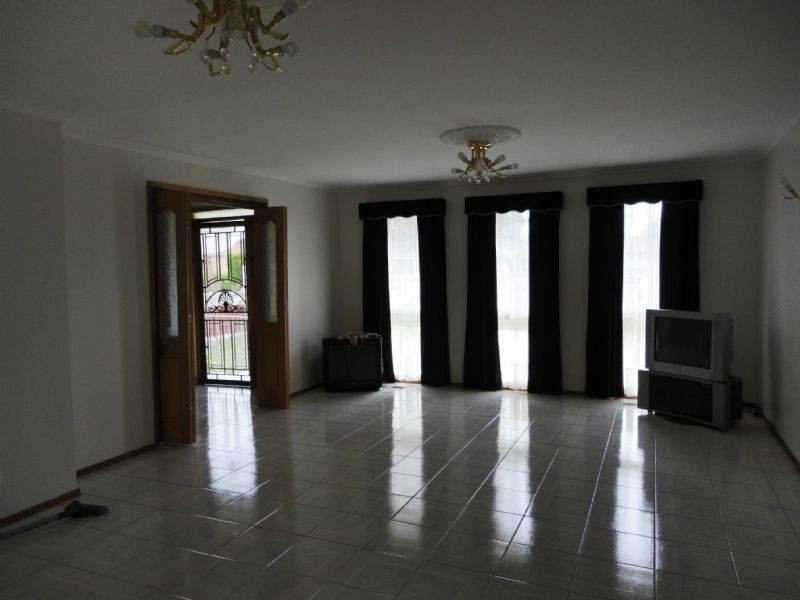 10 Central Avenue, Dandenong North VIC 3175