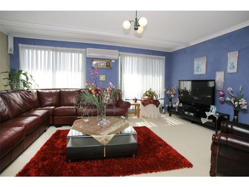 1/6 Kensington Court, Hampton Park VIC 3976