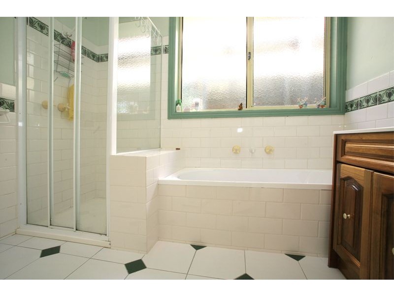 1/6 Kensington Court, Hampton Park VIC 3976