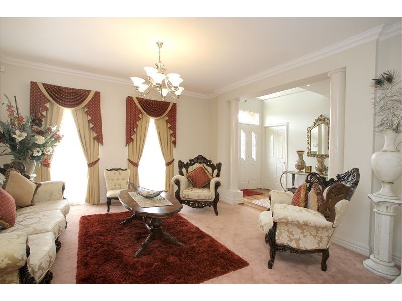 26 Rivergum Rise, Hampton Park VIC 3976