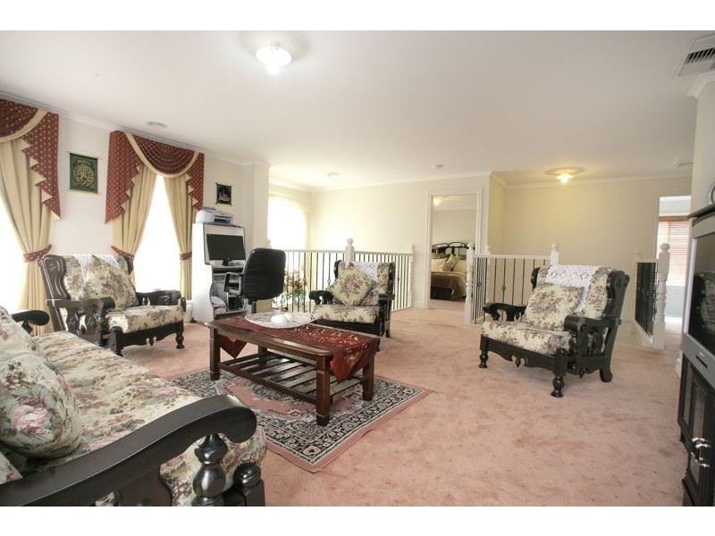 26 Rivergum Rise, Hampton Park VIC 3976