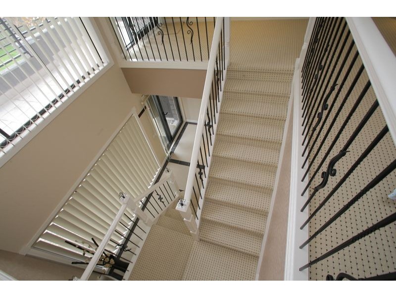 18 Hopegood Place, Lynbrook VIC 3975