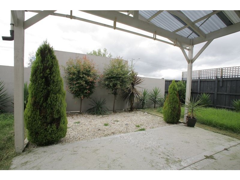 18 Hopegood Place, Lynbrook VIC 3975