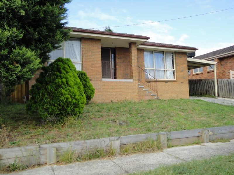 48 Huntington Drive, Hampton Park VIC 3976