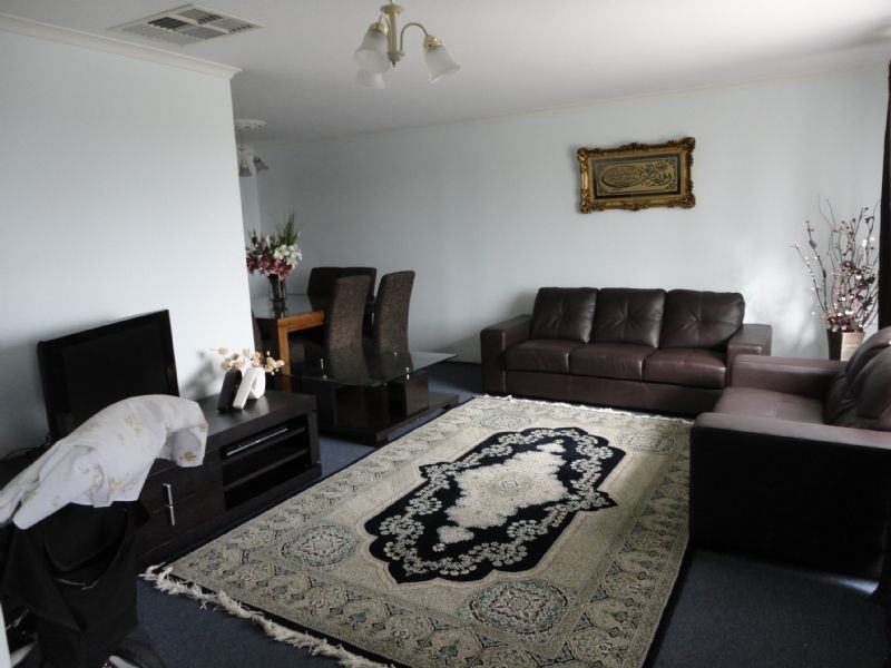 48 Huntington Drive, Hampton Park VIC 3976