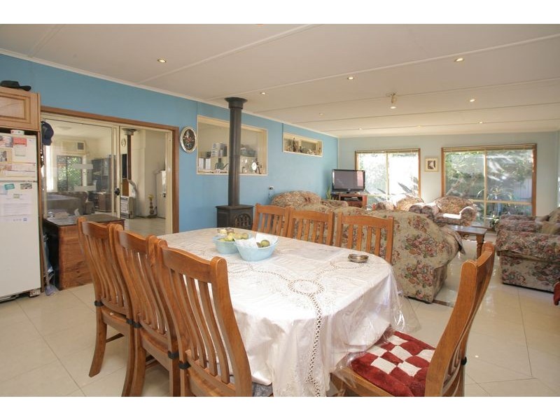 74 Pound Road, Hampton Park VIC 3976