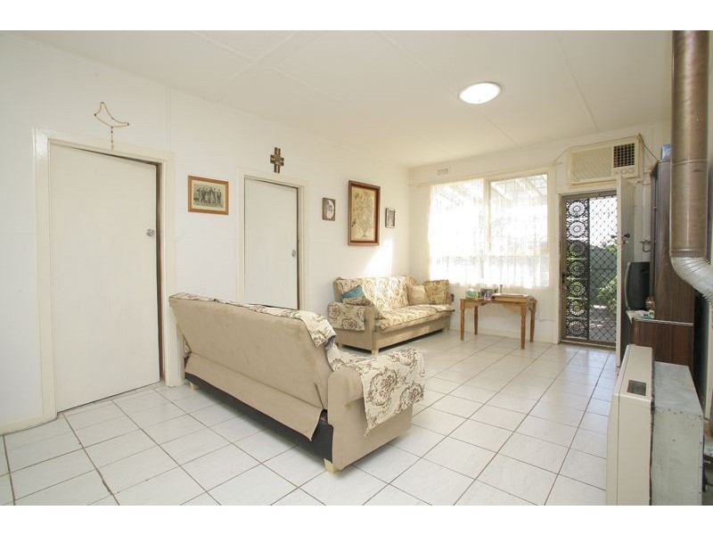 74 Pound Road, Hampton Park VIC 3976