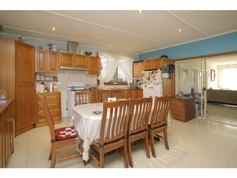 74 Pound Road, Hampton Park VIC 3976