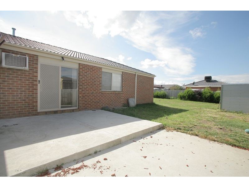 10 Elpara Way, Hampton Park VIC 3976