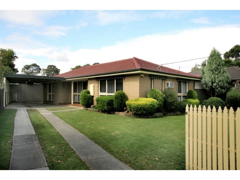 30 Vanessa Drive, Hampton Park VIC 3976