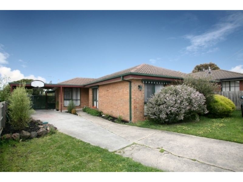 79 Springfield Crescent, Hampton Park VIC 3976