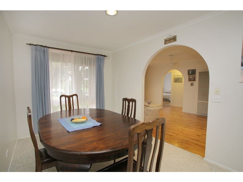 8 Manning Close, Hampton Park VIC 3976