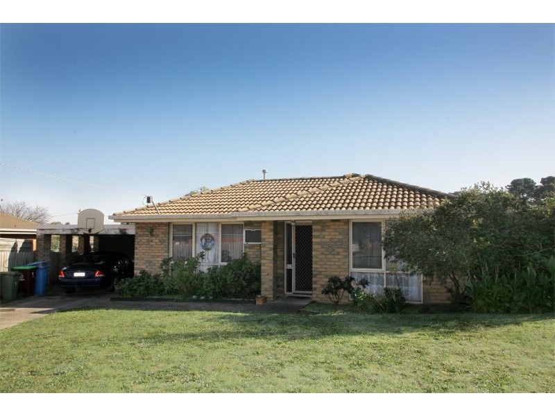 9 Medinah Rise, Hampton Park VIC 3976