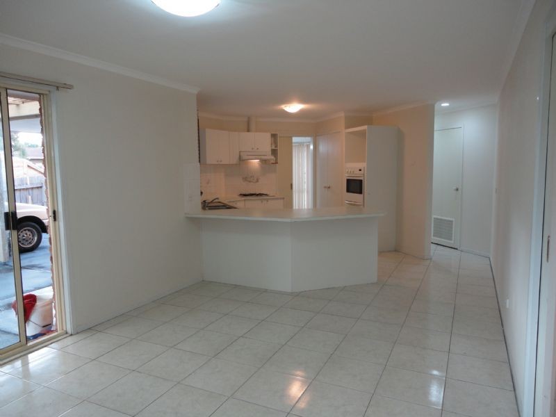 28 Gull Way, Narre Warren South VIC 3805